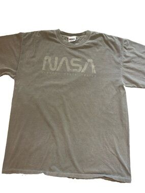 NASA Short-Sleeve Tee Gray Sz XL science funky space program men’s